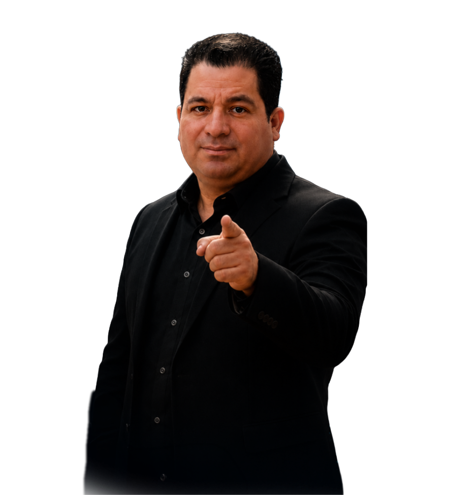 Mike Espinoza, instructor del taller El Arte de Hablar en Público